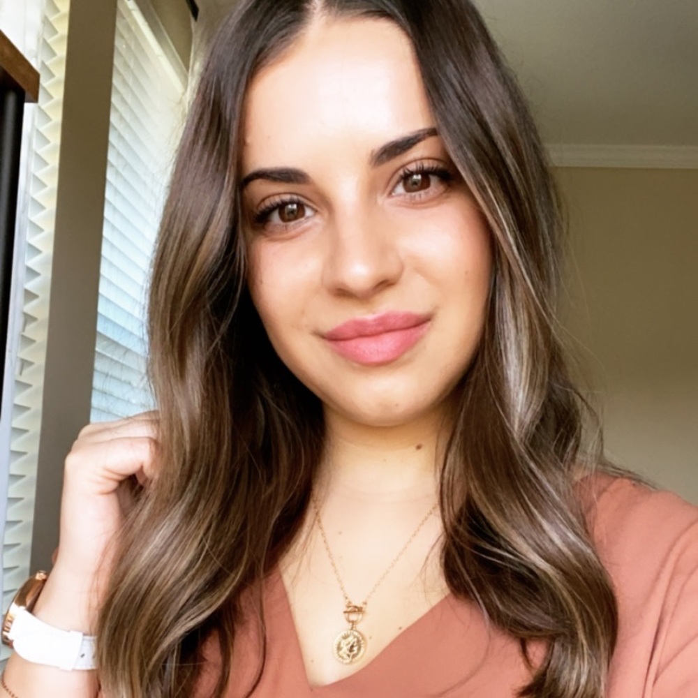 Meet your Posher, Sara